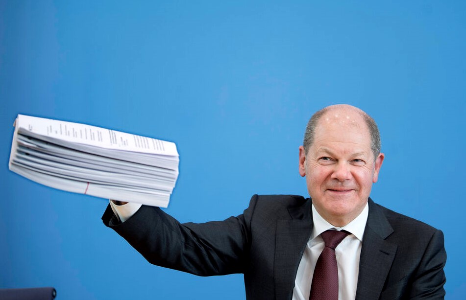 Wie bitte? Beamte bekommen bis zu 10.000€ Zuschläge wegen gestiegener Mietkosten!