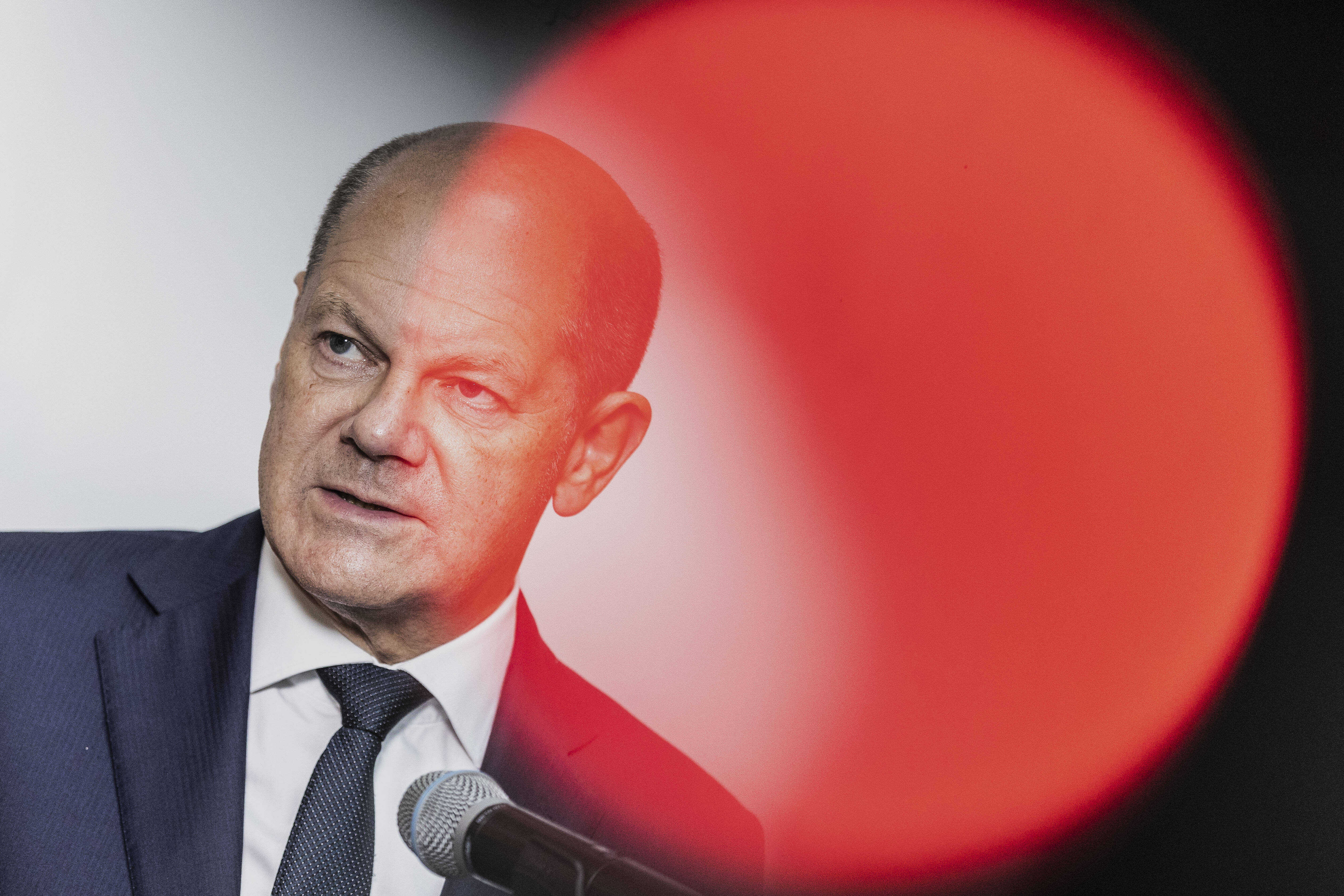 Hat Olaf Scholz einen russischen Atomangriff vereitelt? SPD-Politiker stellt wilde Behauptungen auf