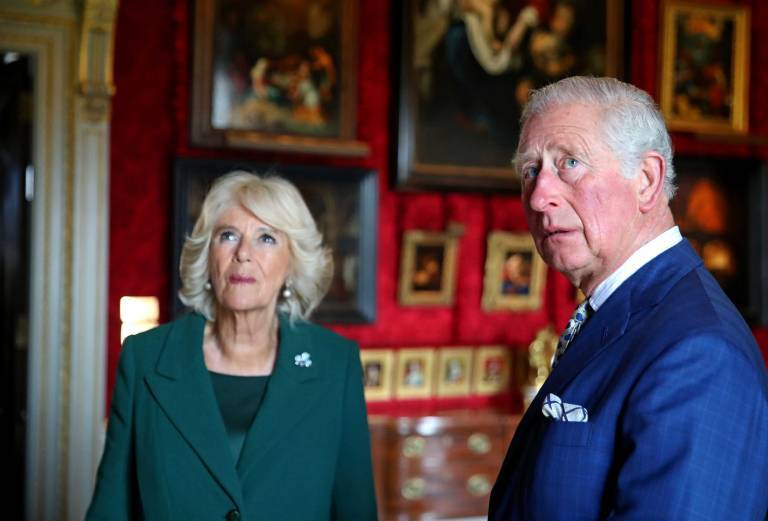König Charles und Camilla - ist ihre Ehe ungültig? Riesen Probleme bei den Royals!
