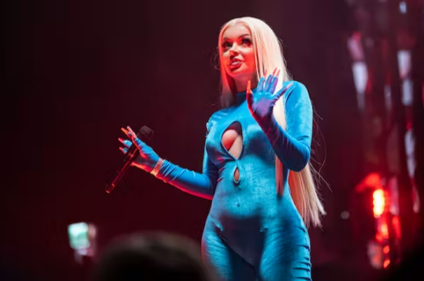 Not-Operation! Drama um “DSDS“-Jurorin Katja Krasavice –  7-stündiger Not-Op nötig!