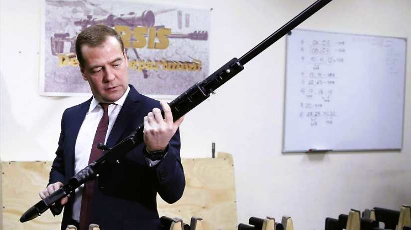 Kreml droht Deutschland! "Russland darf jedes Land der NATO angreifen" - böse Drohung aus Moskau